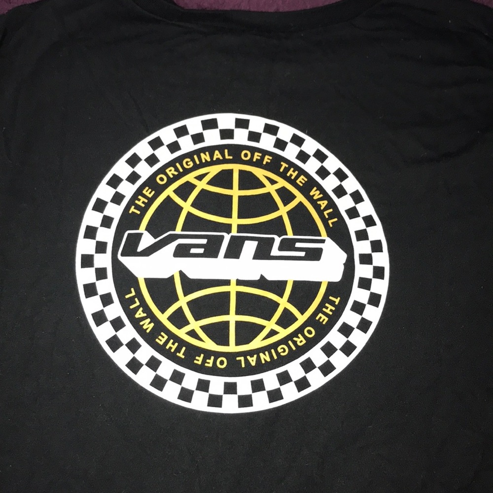 Black vans tee shirt